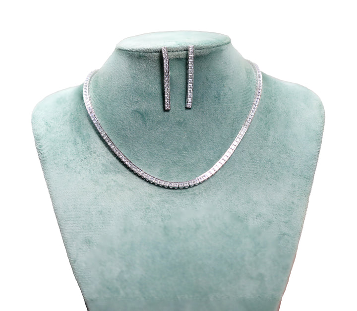92.5 Sterling Silver Gleam Square Grid Necklace 6575