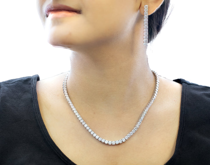 92.5 Sterling Silver Gleam Square Grid Necklace 6575