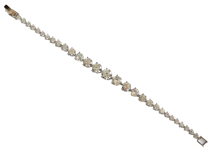 Zircon Elegant Tapered Line Bracelet 5893