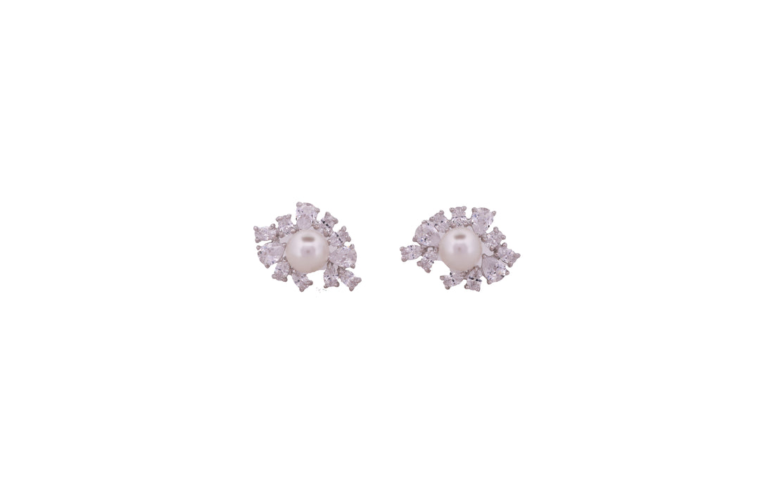 92.5 Sterling Silver Floral Pearl Earrings 11152