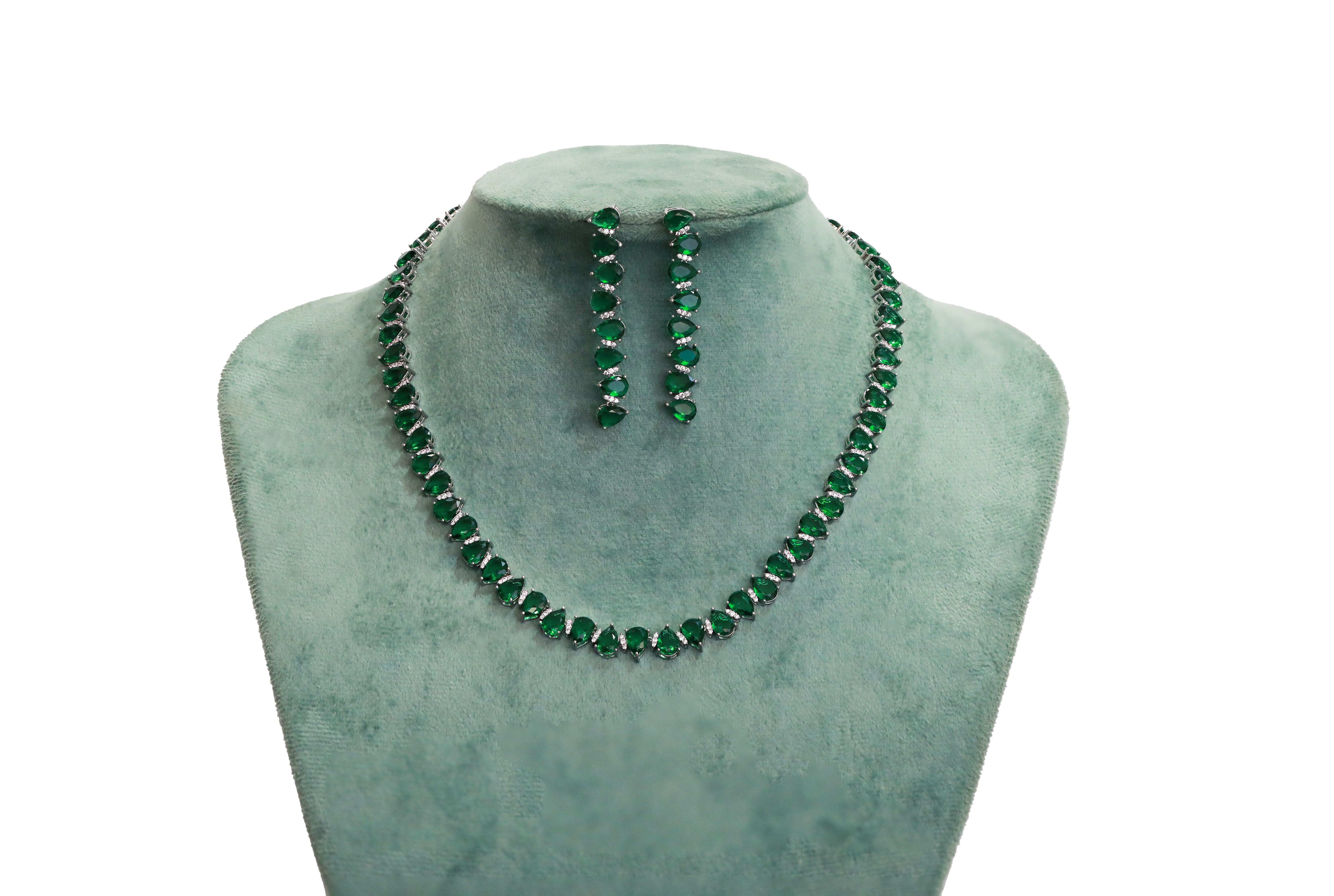 Zircon Pear Cut Line Necklace Set  4726