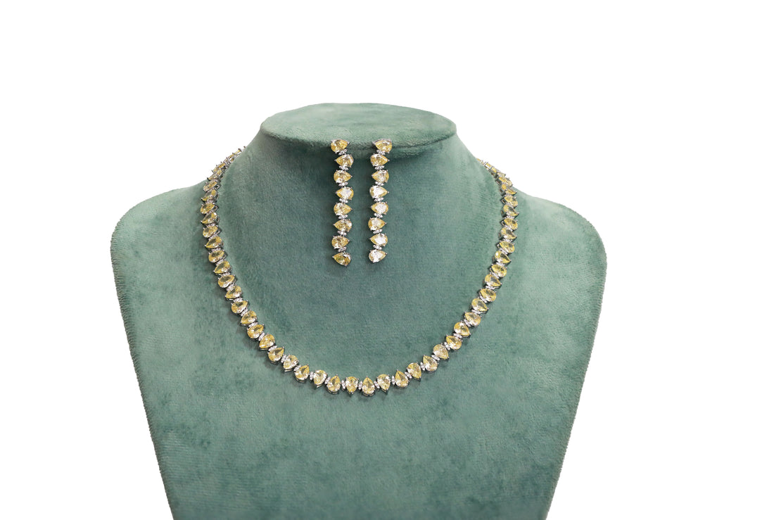 Zircon Pear Cut Line Necklace Set  4726