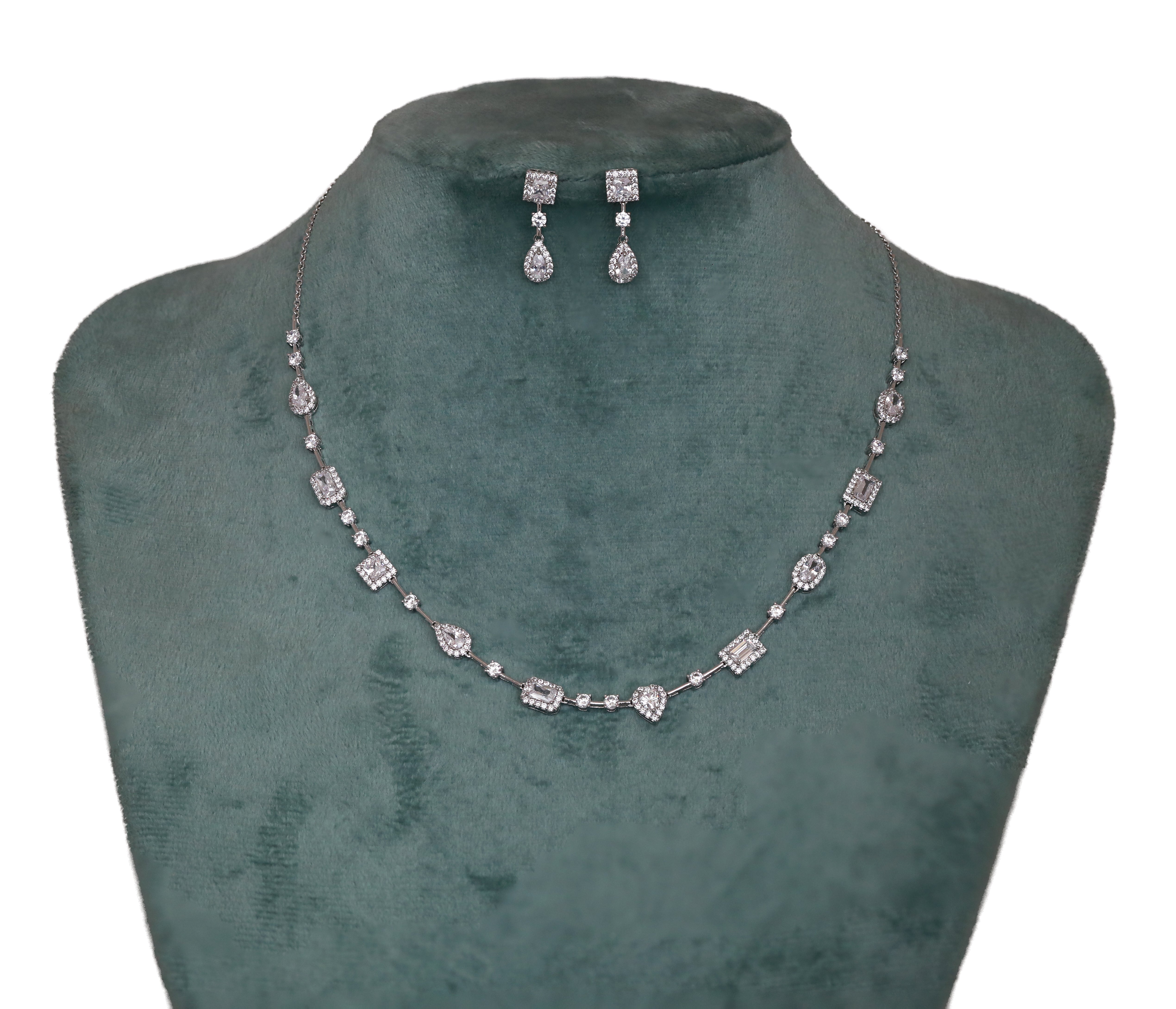 Zircon Delicate Gemstone Necklace Set 11246