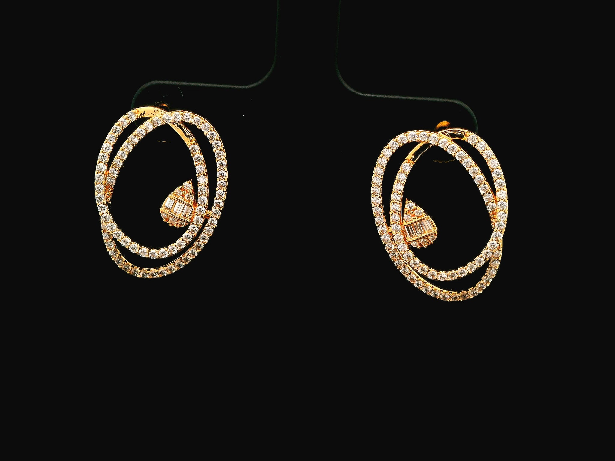 Zircon Earrings 11710