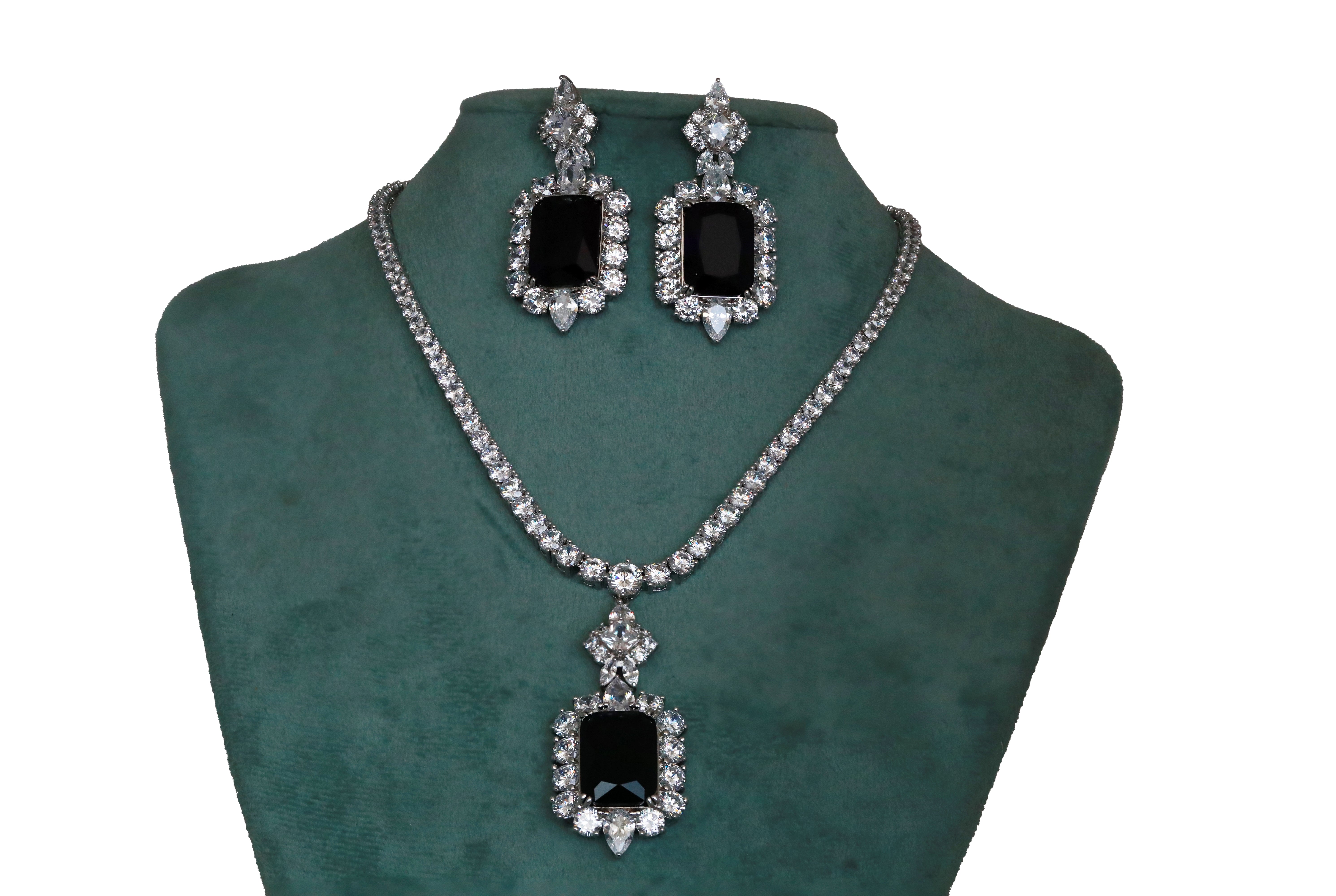 Zircon Regal Radiance Necklace Set 11772