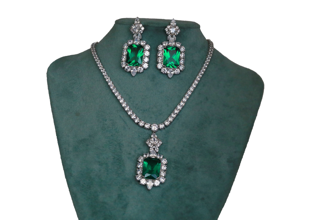 Zircon Regal Radiance Necklace Set 11772