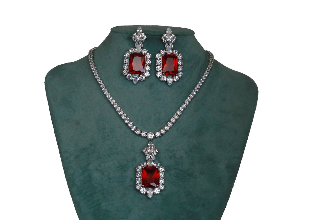 Zircon Regal Radiance Necklace Set 11772