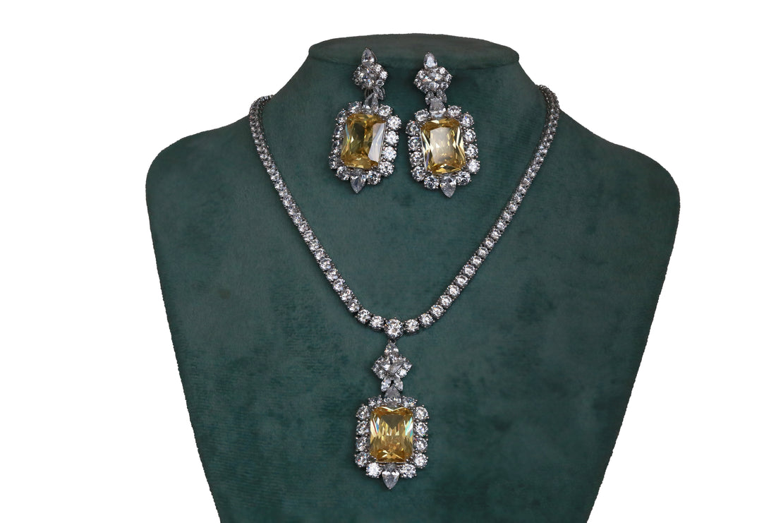 Zircon Regal Radiance Necklace Set 11772