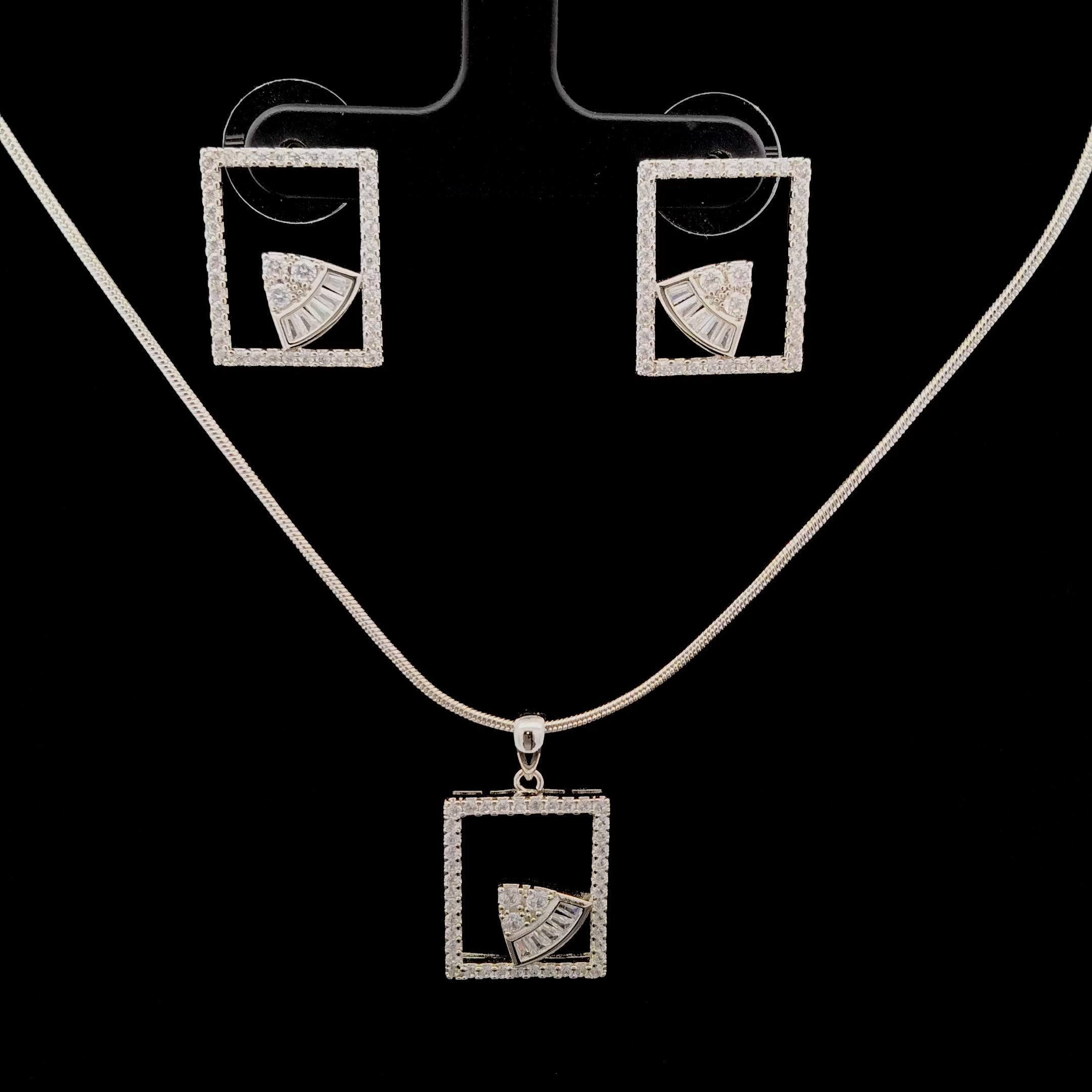 Zircon Chain Pendant Set 12041