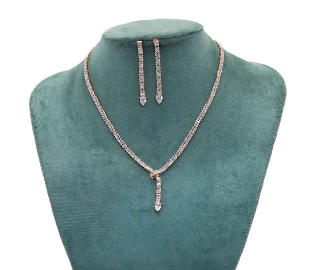 Zircon Minimalist Glam Necklace Set 12057