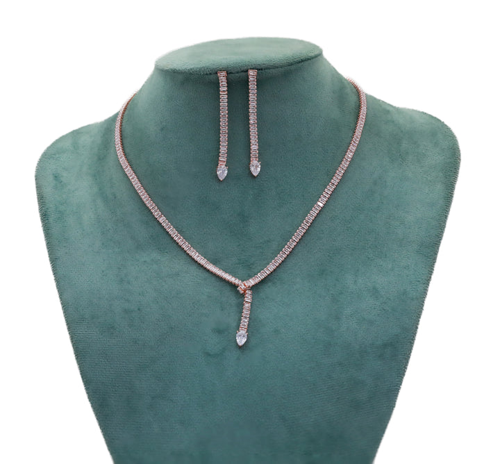 Zircon Minimalist Glam Necklace Set 12057