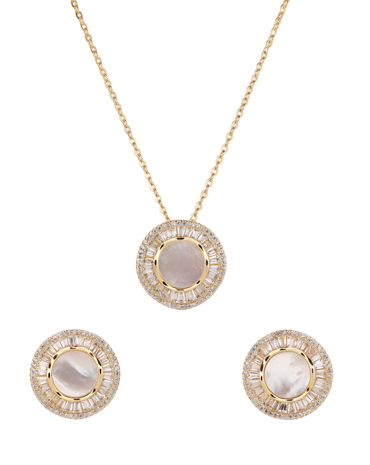 92.5 Sterling Silver Radiant Mother of Pearl Halo Chain Pendant Set 12399