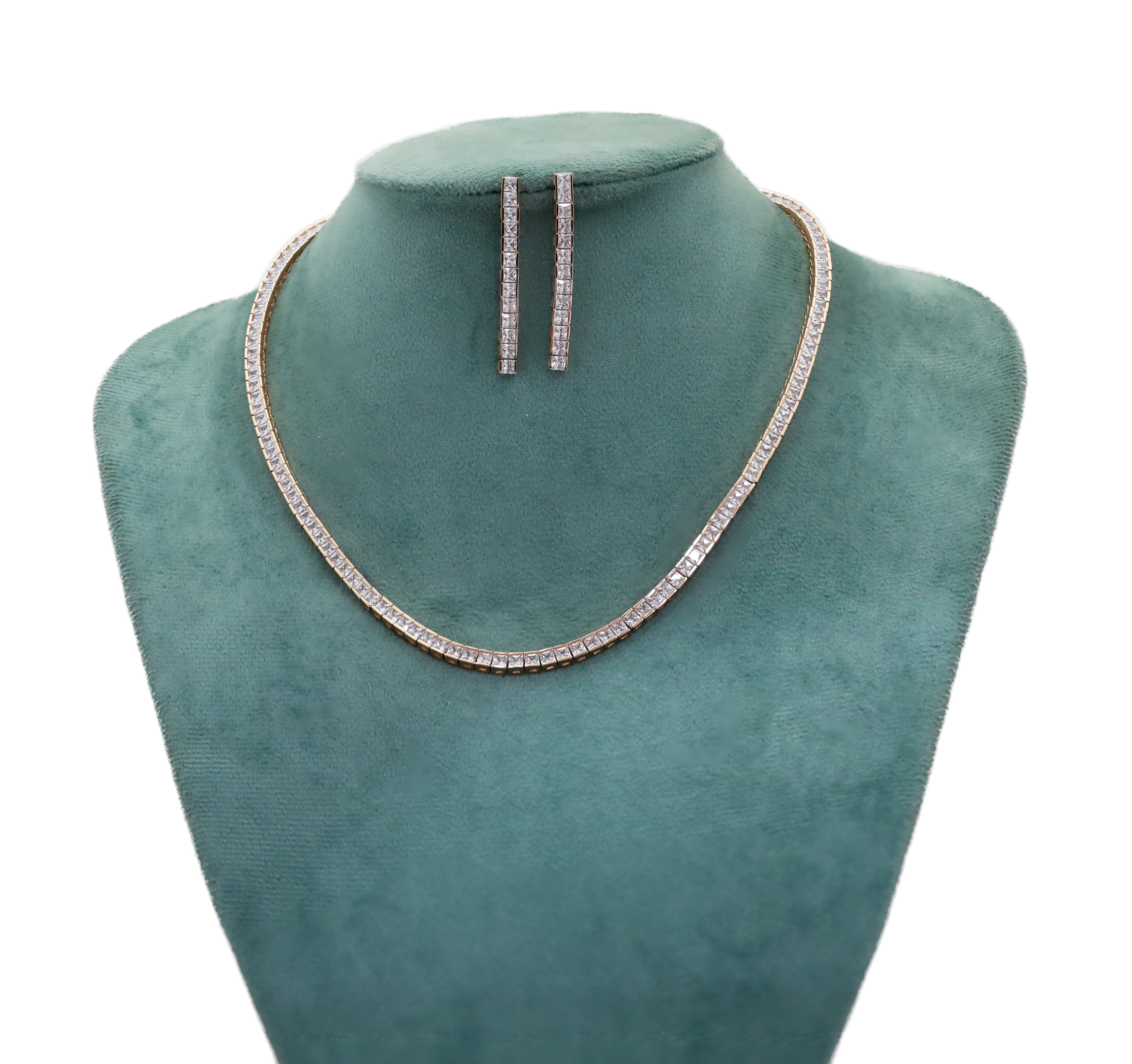 Zircon Minimalist Luxe Necklace Set  13736