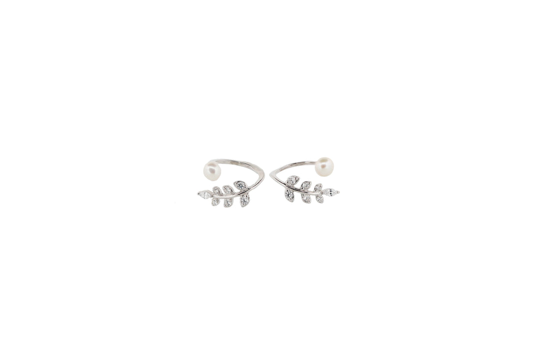 92.5 Sterling Silver Cuff-Style Leaf Ear Crawlers 15589
