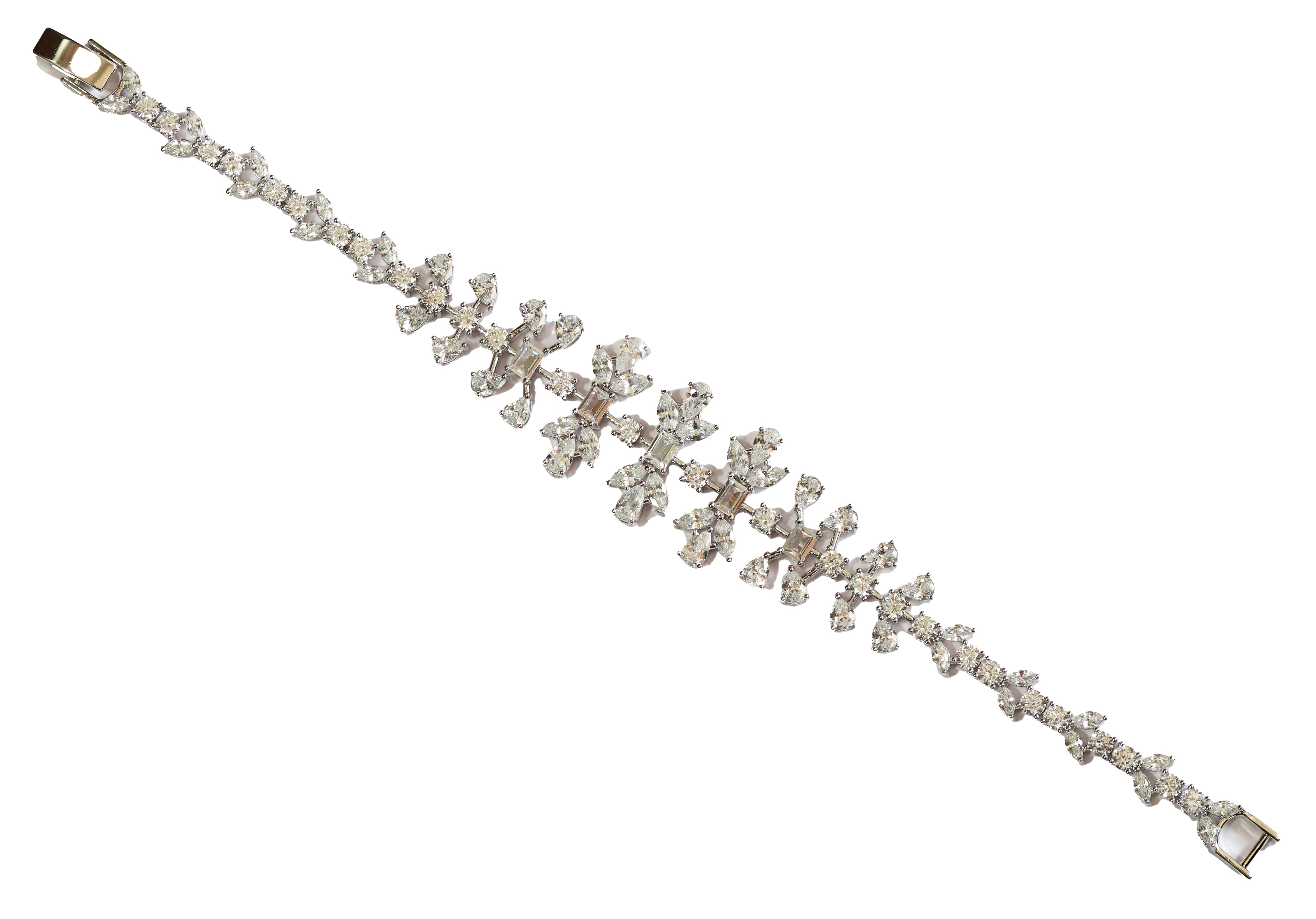 Zircon Floral Bow Cluster Bracelet  14305