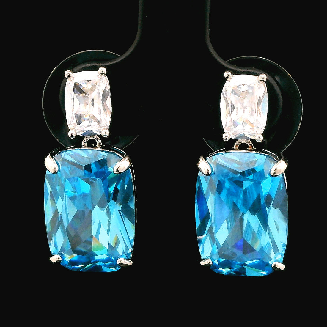 Zircon Earrings  16952