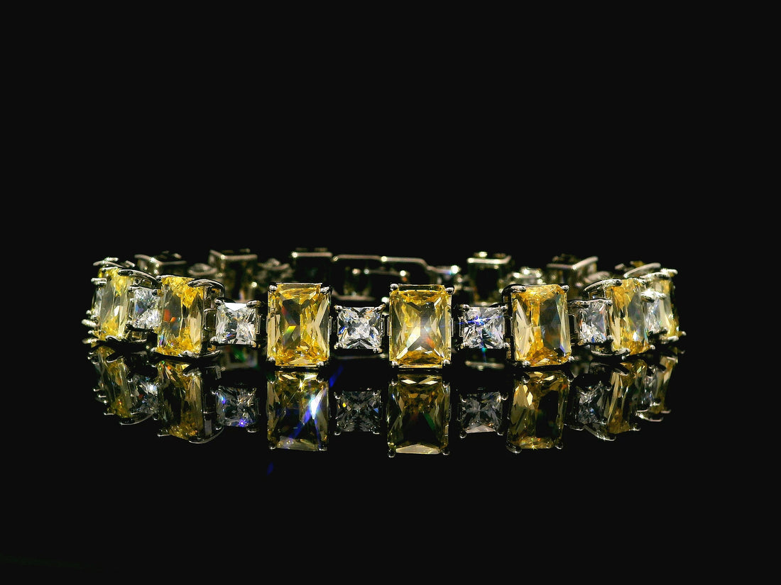 Zircon Braclet   17019