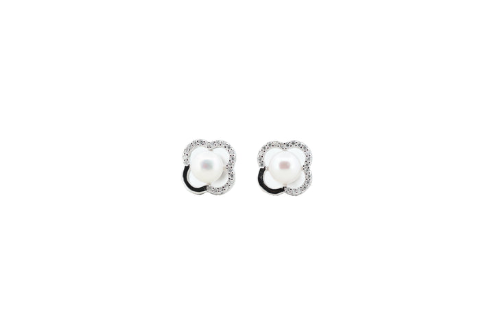 92.5 Sterling Silver Floral Clover Pearl Stud Earrings 18177