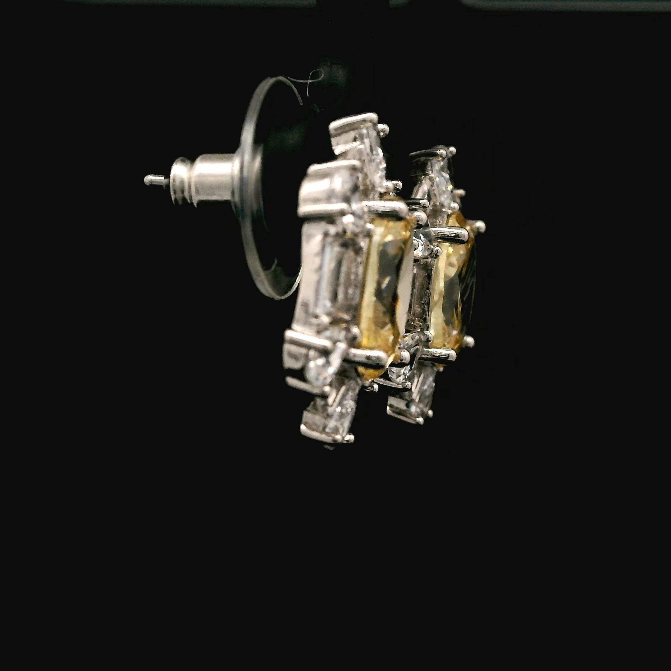 Zircon Earrings 18287