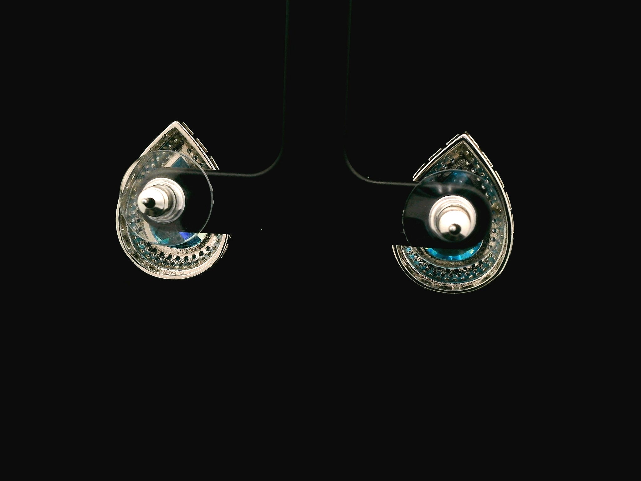 Zircon Earrings 18297