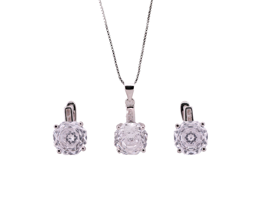 92.5 Sterling Silver Radiant Round Solitaire Chain Pendant Set 18504