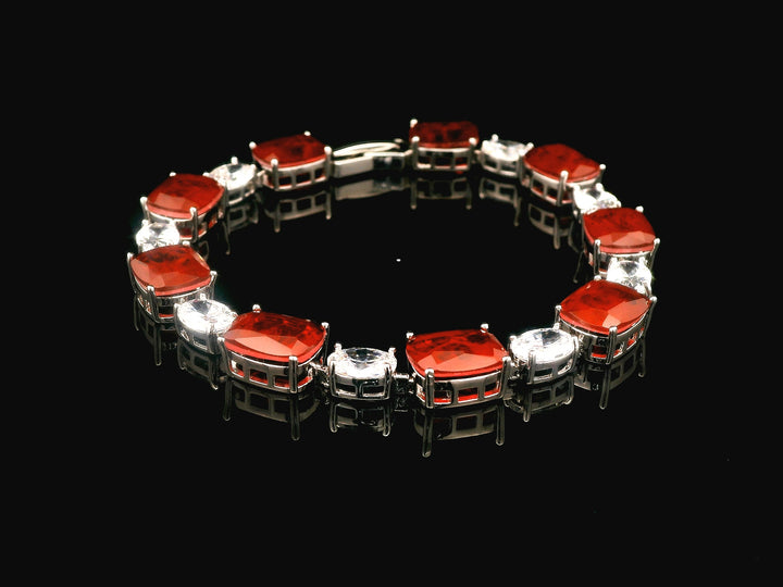 Zircon Braclet   18555