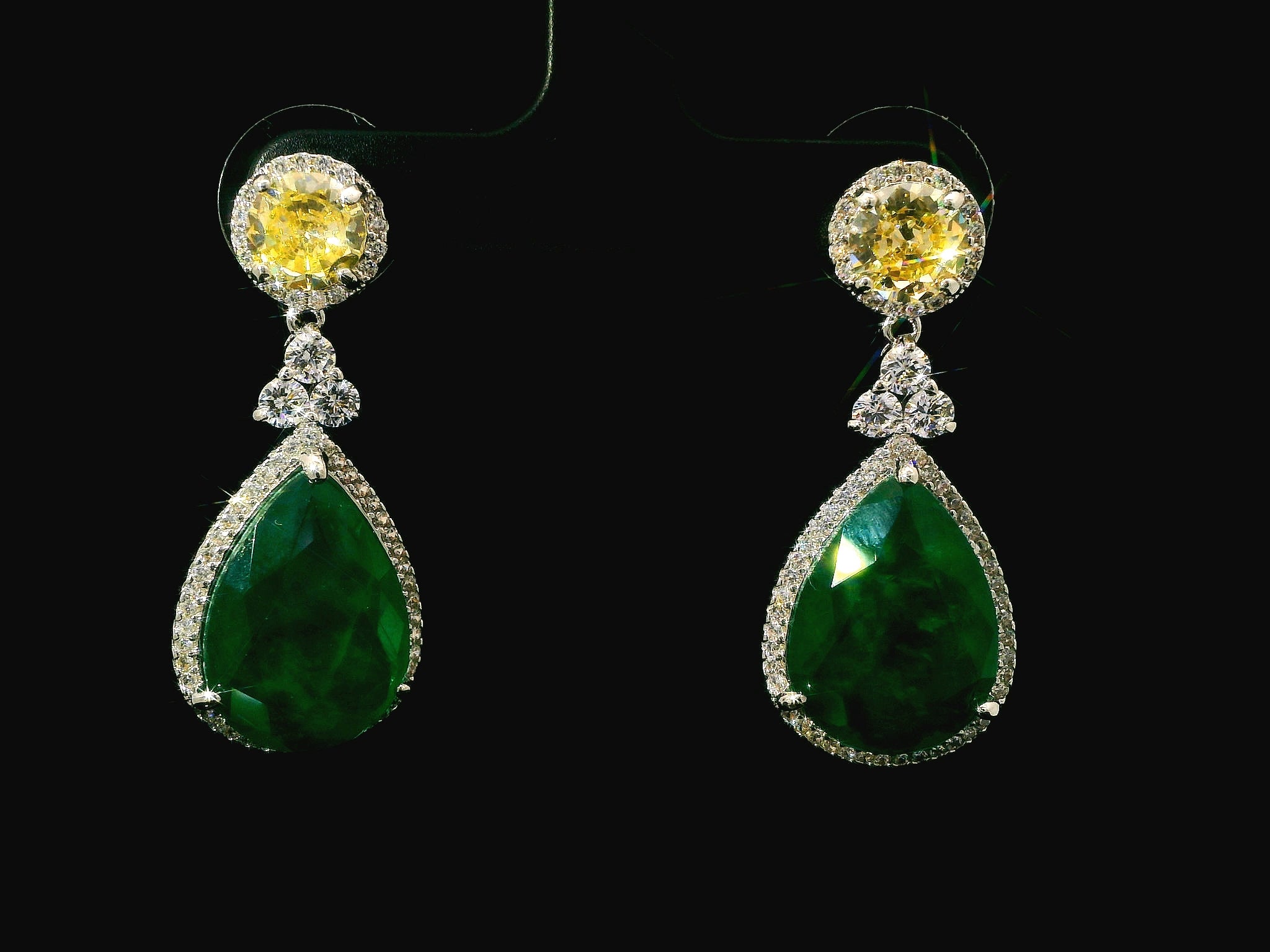 Zircon Earrings  18633
