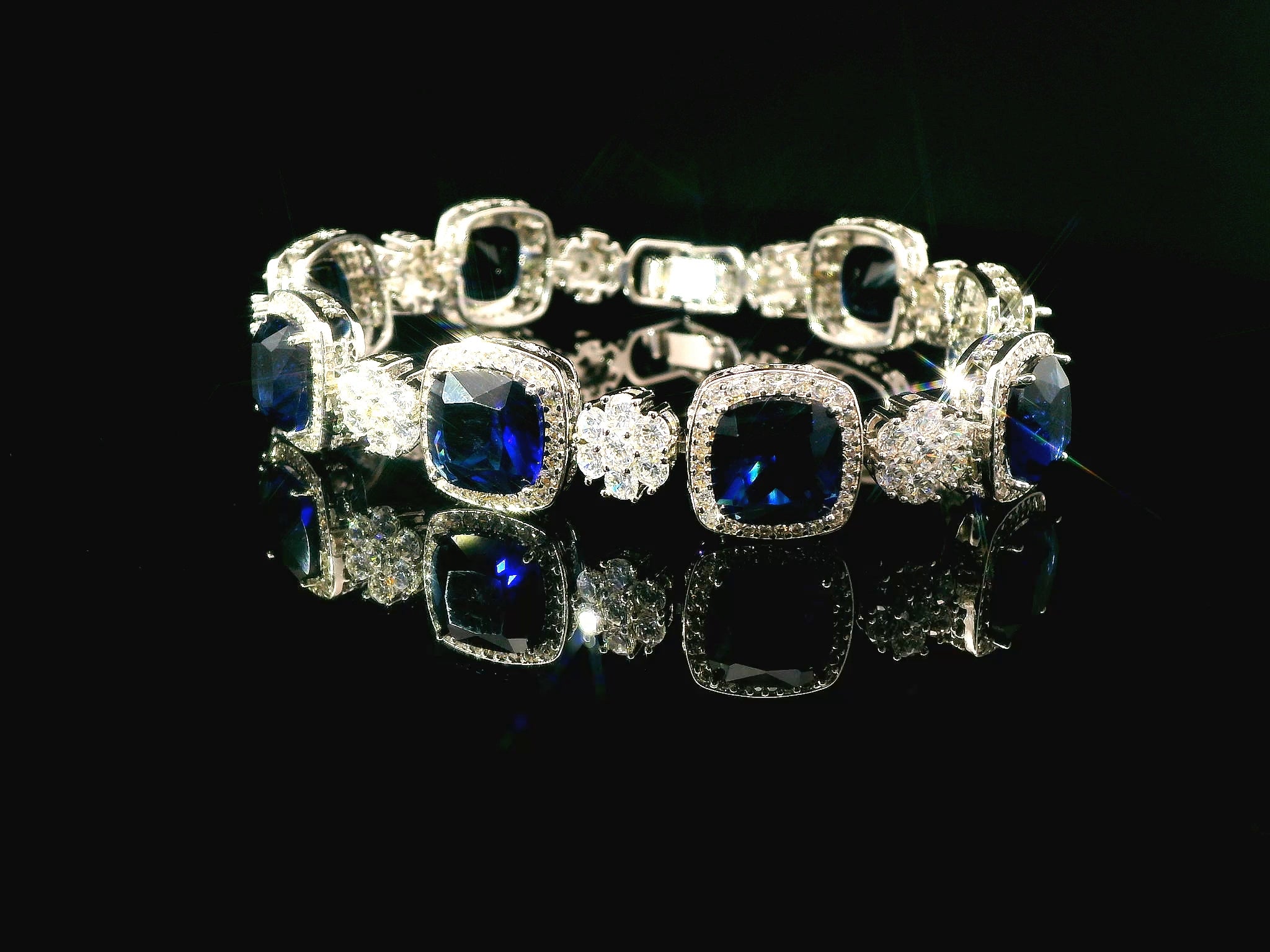Zircon Braclet   18843