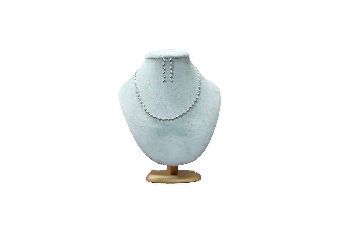 92.5 Sterling Silver Delicate Tear-Link Necklace 18898