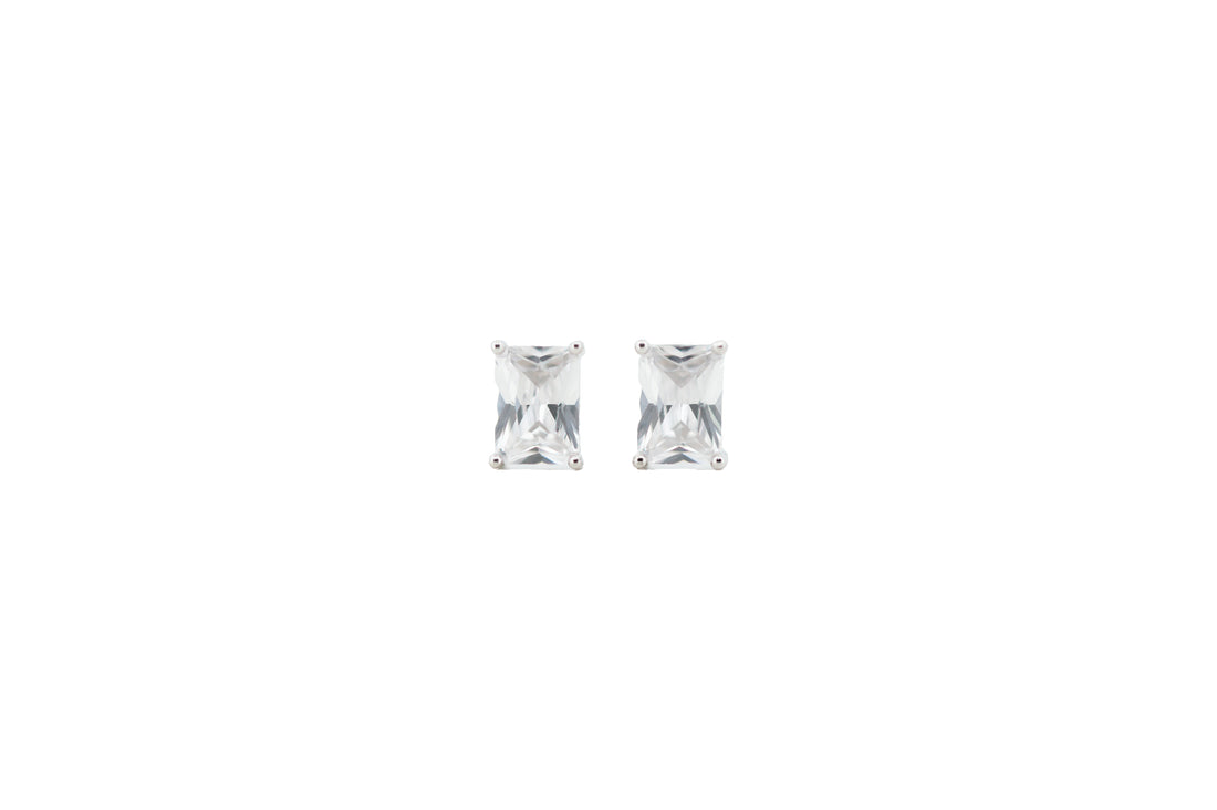 92.5 Sterling Silver Minimalist Pearl Frame Stud Earrings 19595