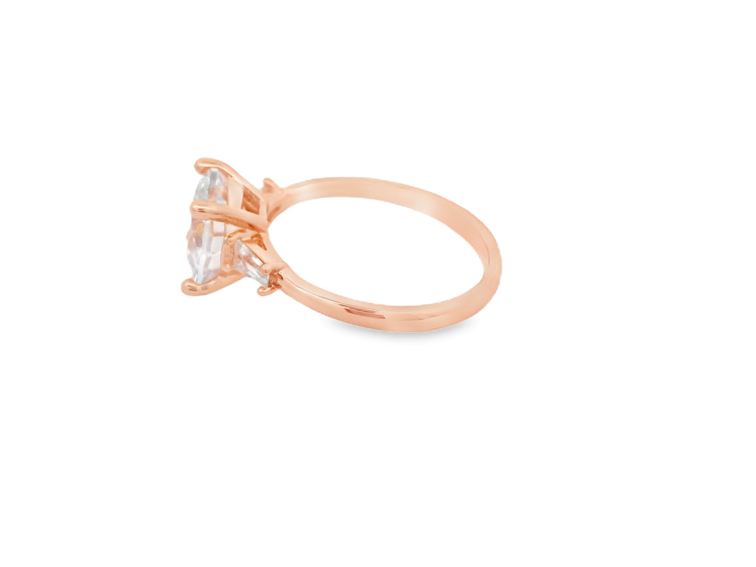 Zircon Finger Ring 19766