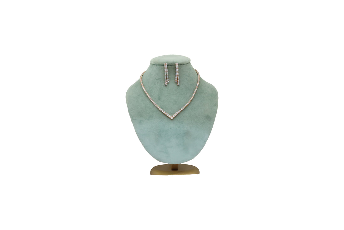 92.5 Sterling Silver V-Trail Sparkle Necklace     20412