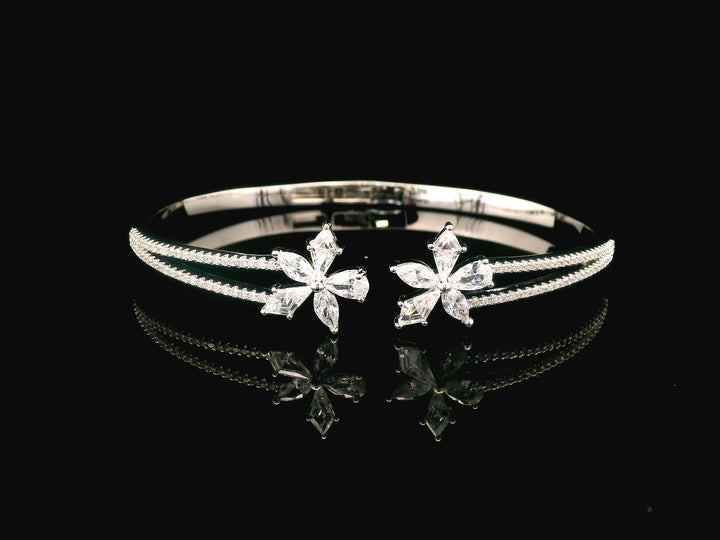 Zircon Kada  20658