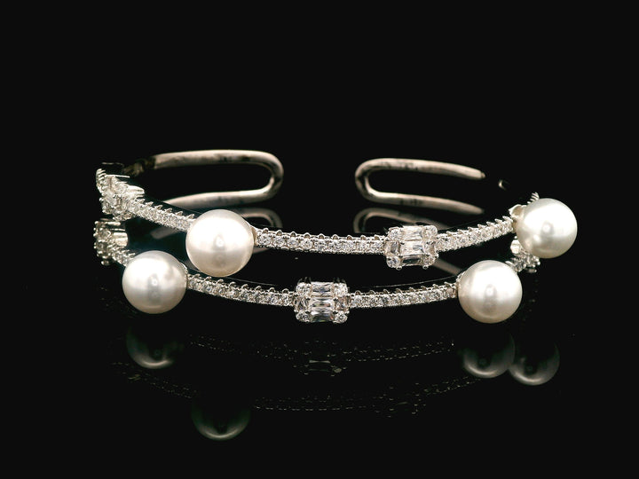 Zircon Kada  20667