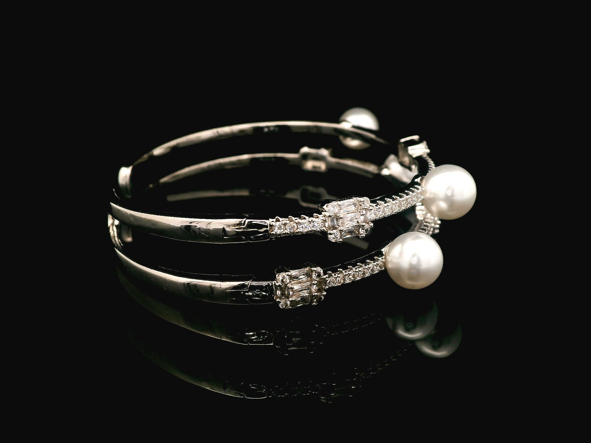 Zircon Kada  20667