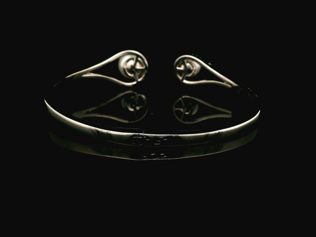 Zircon Kada  20674