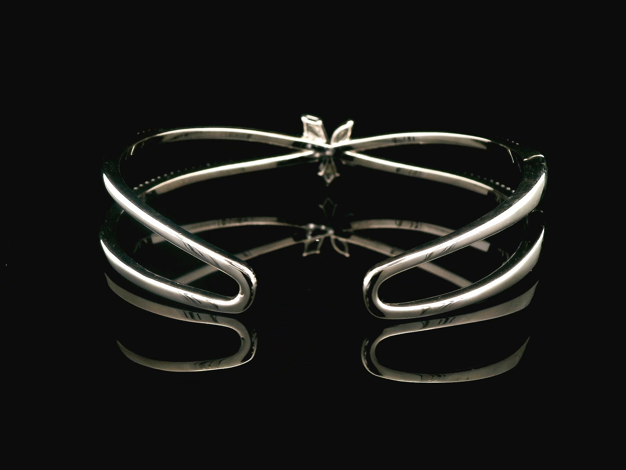 Zircon Kada  20675