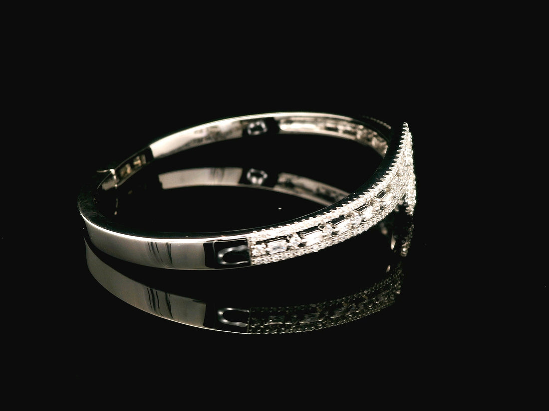 Zircon Kada  20746