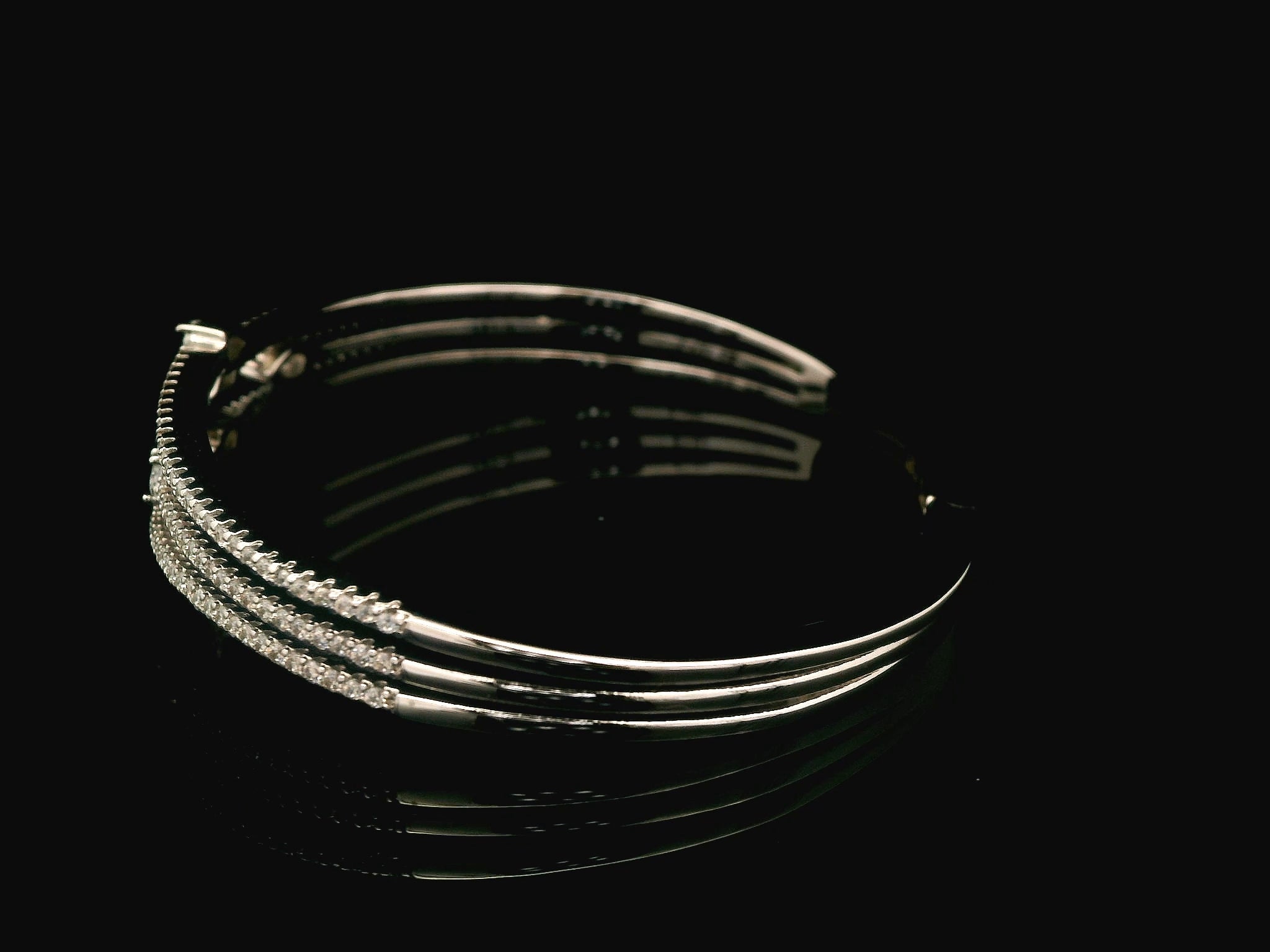 Zircon Kada  20750