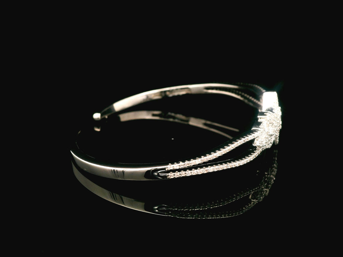 Zircon Kada  20755