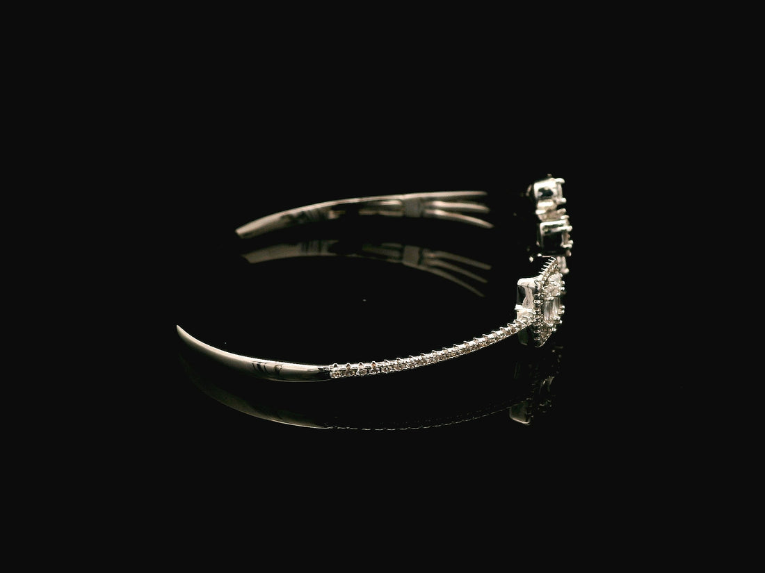 Zircon Kada  20757