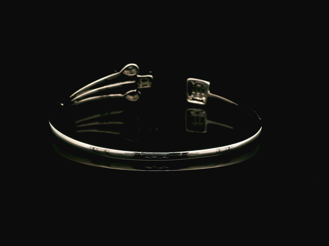 Zircon Kada  20757