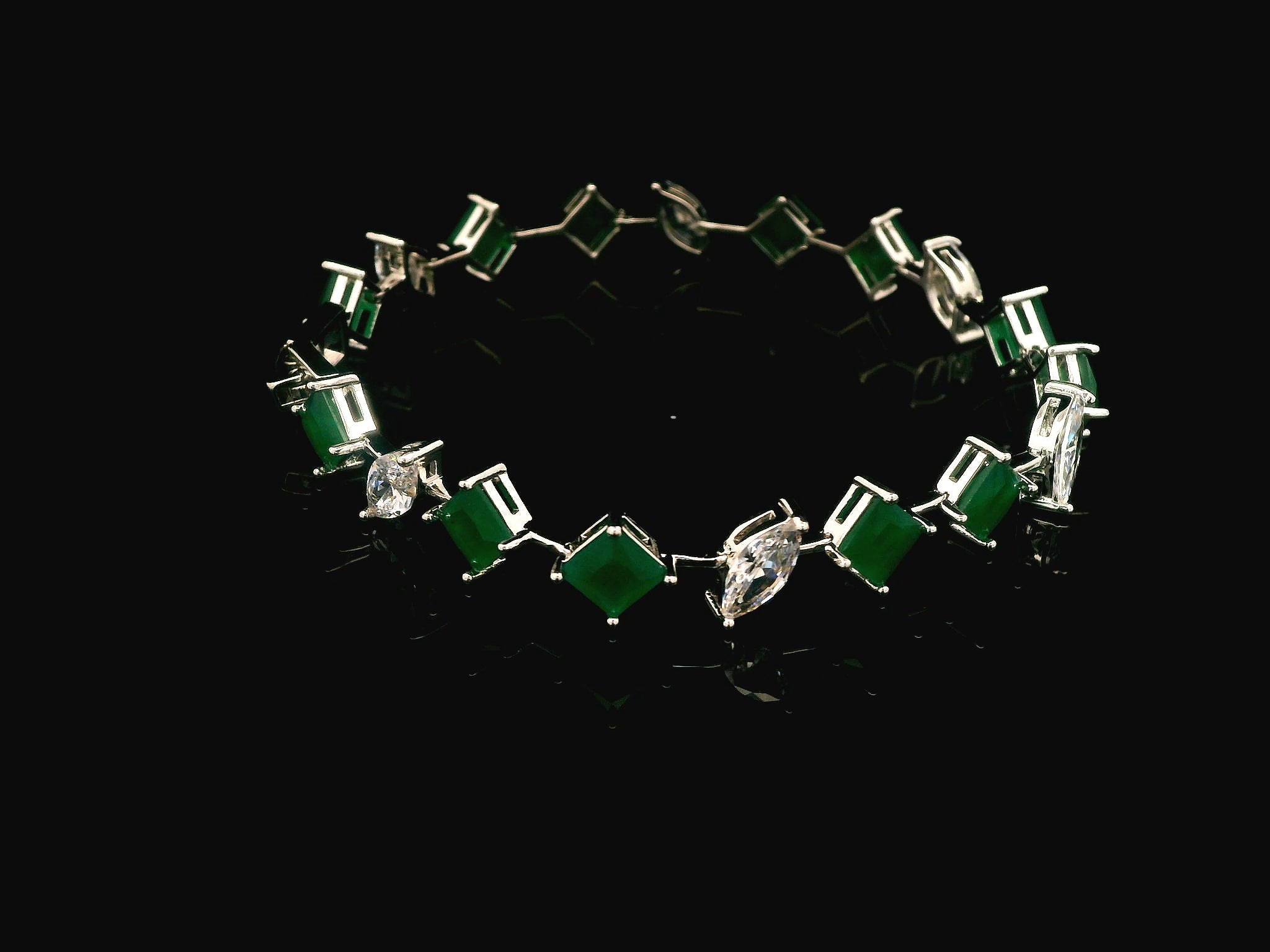 Zircon Braclet   20993