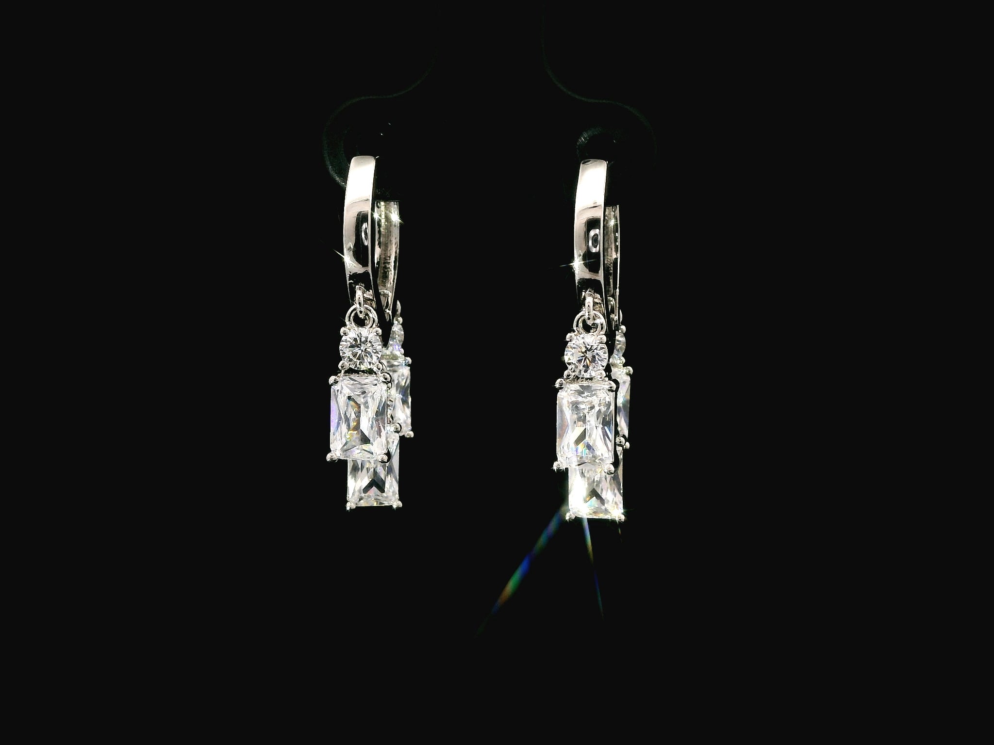 Zircon Earrings 22503