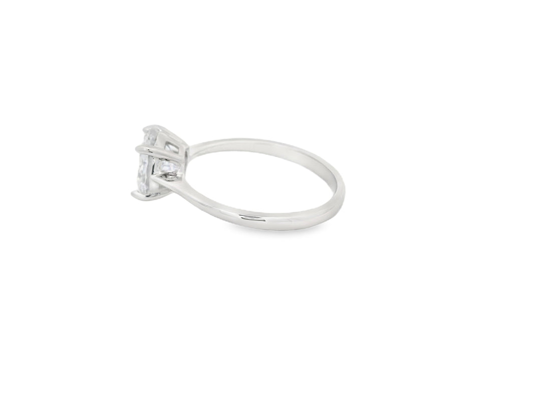 Zircon Finger Ring 22777