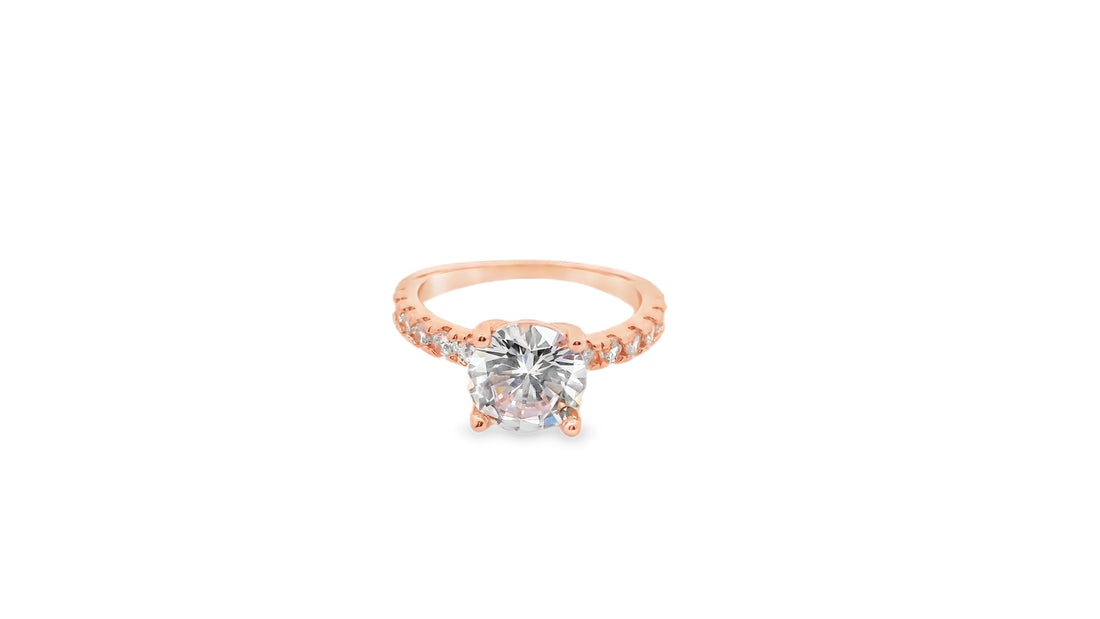 Zircon Finger Ring 22832