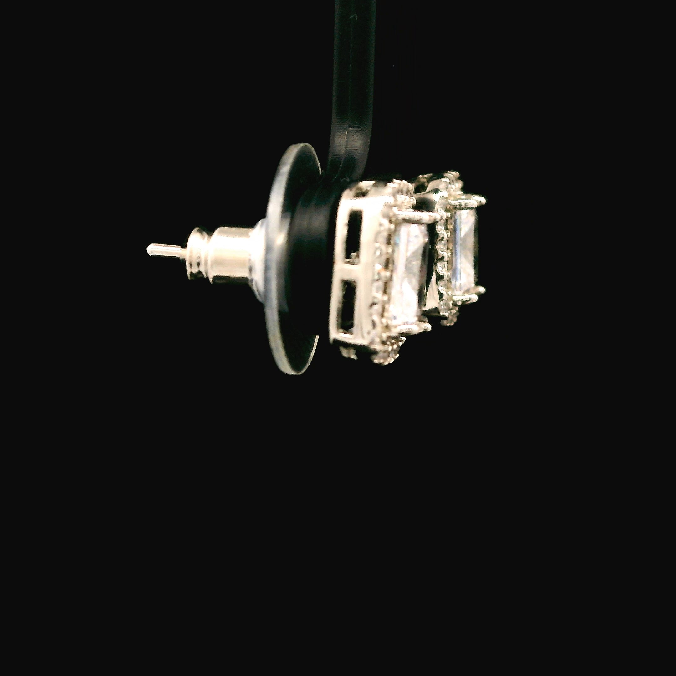 Zircon Earrings 23316