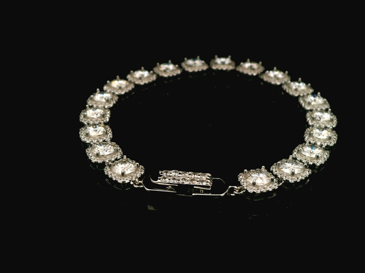 92.5 Sterling Silver Oval Royale Halo Bracelet with Moissanite Diamond 23770