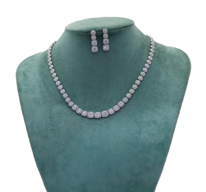 Zircon Classic Cluster Luxe Necklace Set 2432