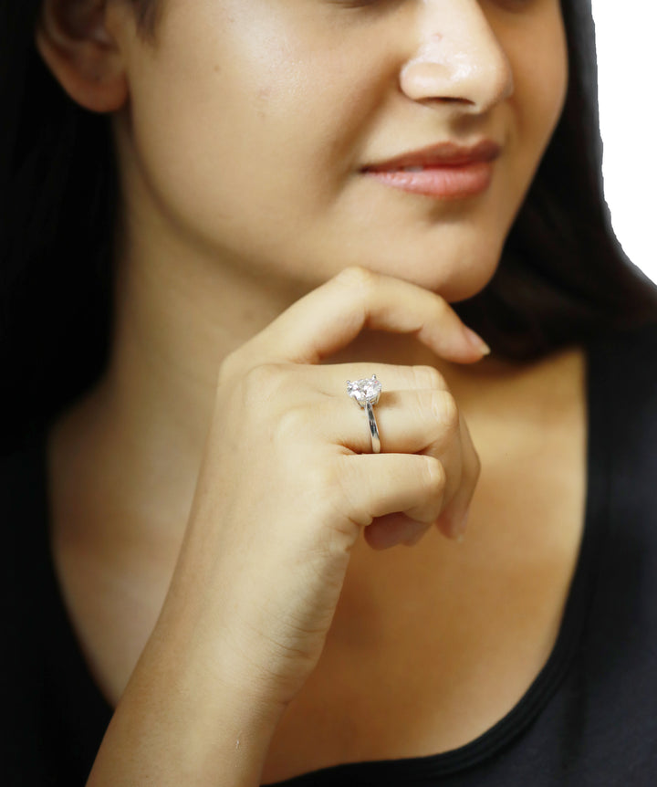 92.5 Sterling Silver Minimalist Round Solitaire Finger Ring 6776
